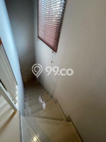Jual Rumah Mewah Elegan Dengan View Eksklusif di Gading Serpong, Tangerang Jual Rumah Mewah Elegan Dengan View Eksklusif di Gading Serpong, Tangerang