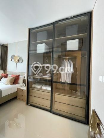 Jual Rumah Mewah Elegan Dengan View Eksklusif di Gading Serpong, Tangerang Jual Rumah Mewah Elegan Dengan View Eksklusif di Gading Serpong, Tangerang