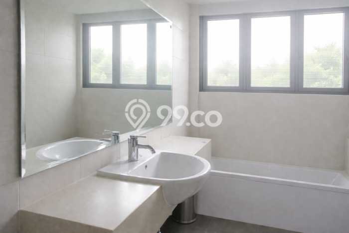 Siap Huni Hunian Elit 4 Kamar di BSD Dekat ke Mana Saja Siap Huni Hunian Elit 4 Kamar di BSD Dekat ke Mana Saja