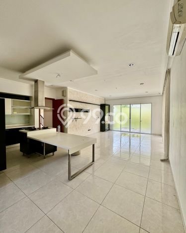 Hunian Mewah Dijual LT 450m2 di BSD, Tangerang Selatan Hunian Mewah Dijual LT 450m2 di BSD, Tangerang Selatan