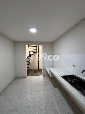 Siap Huni Hunian Elit 4 Kamar di BSD Dekat ke Mana Pun Siap Huni Hunian Elit 4 Kamar di BSD Dekat ke Mana Pun