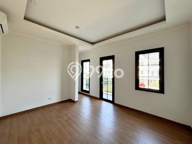 Jual Rumah Mewah Elegan Dengan View Eksklusif di Alam Sutera, Tangerang Jual Rumah Mewah Elegan Dengan View Eksklusif di Alam Sutera, Tangerang