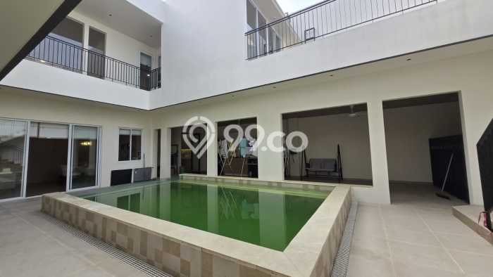 Rumah Elit Modern Siap Huni di Alam Sutera Tangerang Rumah Elit Modern Siap Huni di Alam Sutera Tangerang