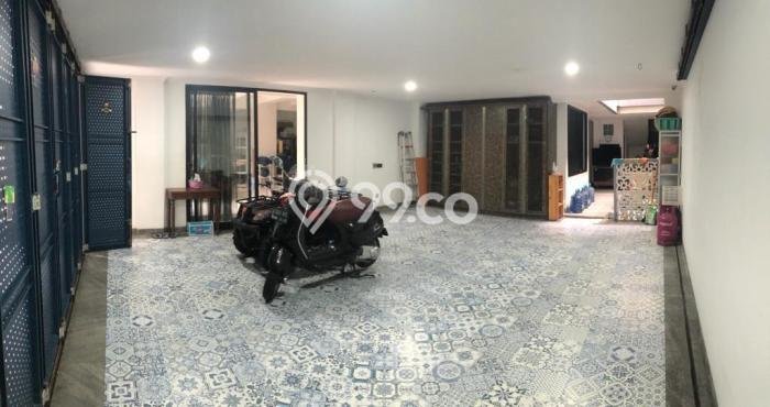 Hunian Elit LB 500m2 Siap Huni Desain Elegan di BSD City, Tangerang Hunian Elit LB 500m2 Siap Huni Desain Elegan di BSD City, Tangerang