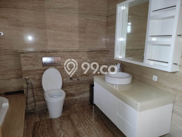 Dijual Rumah Mewah Elegan Dengan View Cantik di Lebak Bulus, Jakarta Selatan Dijual Rumah Mewah Elegan Dengan View Cantik di Lebak Bulus, Jakarta Selatan