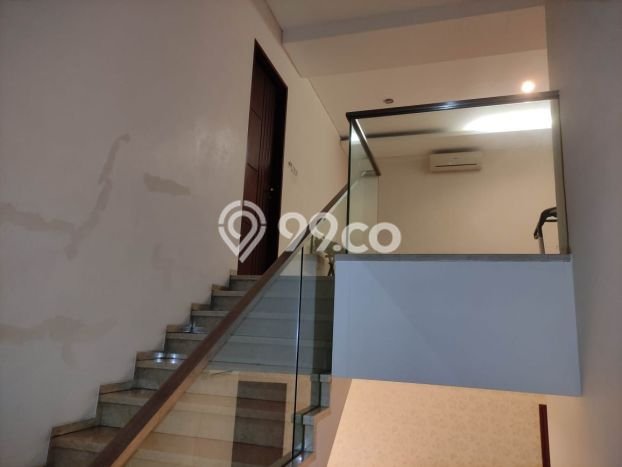 Dijual Rumah Mewah Elegan Dengan View Cantik di Lebak Bulus, Jakarta Selatan Dijual Rumah Mewah Elegan Dengan View Cantik di Lebak Bulus, Jakarta Selatan