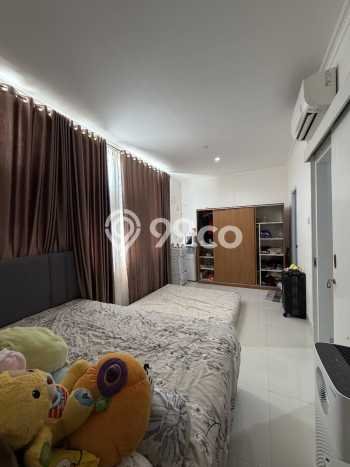 Rumah Elit Modern Tanpa Renovasi di Gading Serpong Tangerang Rumah Elit Modern Tanpa Renovasi di Gading Serpong Tangerang