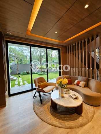 Dijual Rumah Premium dengan Fasilitas Sekitar Lengkap di BSD, Tangerang Selatan Dijual Rumah Premium dengan Fasilitas Sekitar Lengkap di BSD, Tangerang Selatan