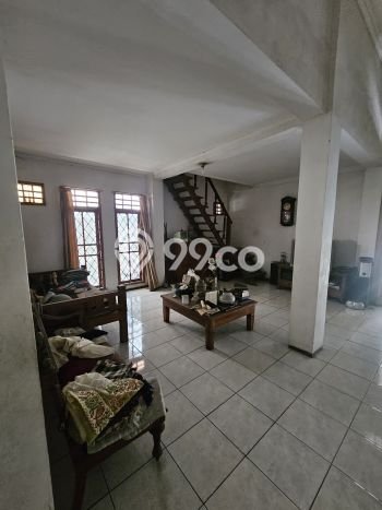 Siap Huni Rumah Mewah 2 Kamar di Pancoran Dekat ke Mana Saja Siap Huni Rumah Mewah 2 Kamar di Pancoran Dekat ke Mana Saja