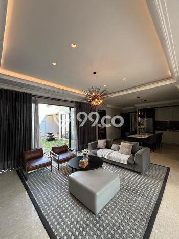 Rumah Berkualitas area BSD, Tangerang, LT 375m2m² Bangunan 318m2m² - HARGA NEGO! Rumah Berkualitas area BSD, Tangerang, LT 375m2m² Bangunan 318m2m² - HARGA NEGO!