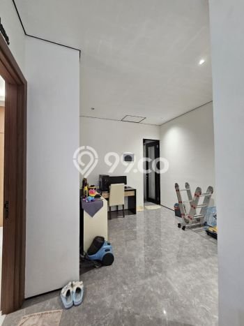 For Sale! Premium House LT 240m2 Desain Elegan di Alam Sutera For Sale! Premium House LT 240m2 Desain Elegan di Alam Sutera
