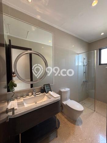 Rumah Berkualitas area BSD, Tangerang, LT 375m2m² Bangunan 318m2m² - HARGA NEGO! Rumah Berkualitas area BSD, Tangerang, LT 375m2m² Bangunan 318m2m² - HARGA NEGO!