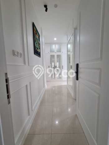 Ready to Use! Premium House LT 300m2 Desain Modern di Gading Serpong Ready to Use! Premium House LT 300m2 Desain Modern di Gading Serpong