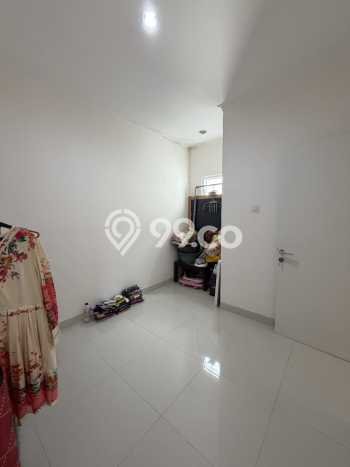 Rumah Elit Modern Tanpa Renovasi di Gading Serpong Tangerang Rumah Elit Modern Tanpa Renovasi di Gading Serpong Tangerang
