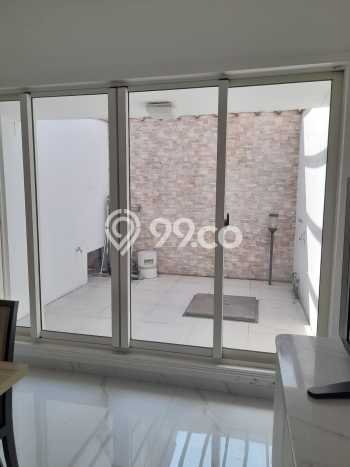 Dijual Rumah Luas Elegan Dengan View Eksklusif di Gading Serpong, Tangerang Dijual Rumah Luas Elegan Dengan View Eksklusif di Gading Serpong, Tangerang