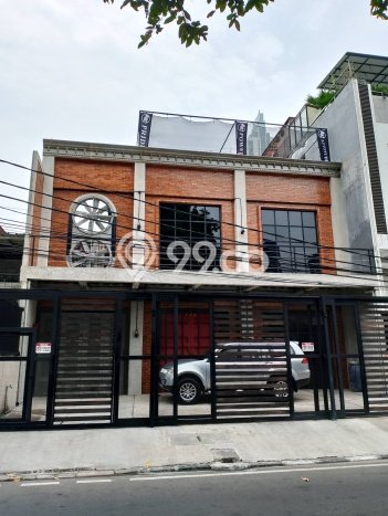 Rumah Luxury Modern Siap Huni di Setiabudi Jakarta Selatan Rumah Luxury Modern Siap Huni di Setiabudi Jakarta Selatan