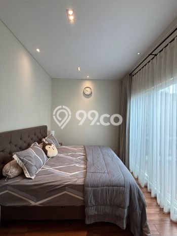 Dijual Rumah Luas Elegan Dengan View Cantik di Gading Serpong, Tangerang Dijual Rumah Luas Elegan Dengan View Cantik di Gading Serpong, Tangerang