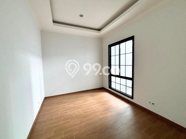 Jual Rumah Mewah Elegan Dengan View Eksklusif di Alam Sutera, Tangerang Jual Rumah Mewah Elegan Dengan View Eksklusif di Alam Sutera, Tangerang