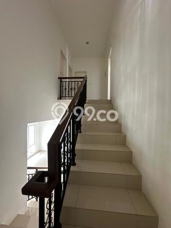 Rumah Luxury Modern Tanpa Renovasi di Gading Serpong Tangerang Rumah Luxury Modern Tanpa Renovasi di Gading Serpong Tangerang