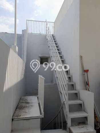 Dijual Rumah Luas Elegan Dengan View Eksklusif di Gading Serpong, Tangerang Dijual Rumah Luas Elegan Dengan View Eksklusif di Gading Serpong, Tangerang