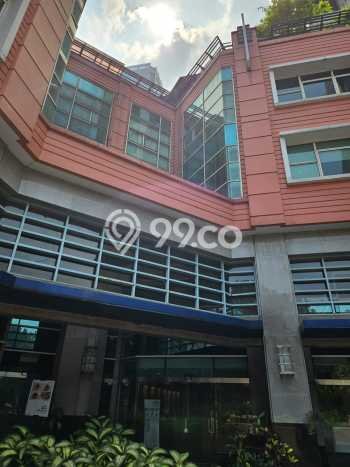 Kantor Dijual di Prime Area Jakarta Selatan Luas 715m2 Kantor Dijual di Prime Area Jakarta Selatan Luas 715m2