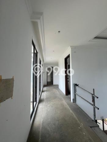 Rumah Luxury Modern Siap Huni di Alam Sutera Tangerang Rumah Luxury Modern Siap Huni di Alam Sutera Tangerang
