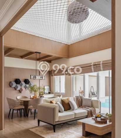 Rumah Elit Modern Siap Huni di Alam Sutera Tangerang Rumah Elit Modern Siap Huni di Alam Sutera Tangerang