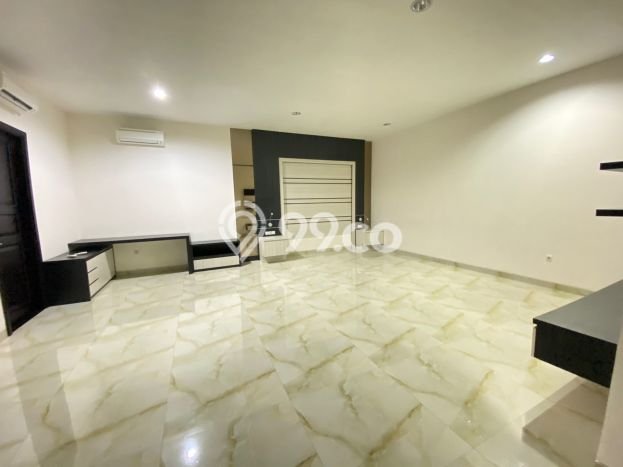 Dijual Rumah Luas Elegan Dengan View Cantik di Alam Sutera, Tangerang Dijual Rumah Luas Elegan Dengan View Cantik di Alam Sutera, Tangerang