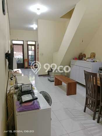 Rumah Terawat area Pesanggrahan, Jakarta Selatan, Luas Tanah 126m², LB 168m² Rumah Terawat area Pesanggrahan, Jakarta Selatan, Luas Tanah 126m², LB 168m²
