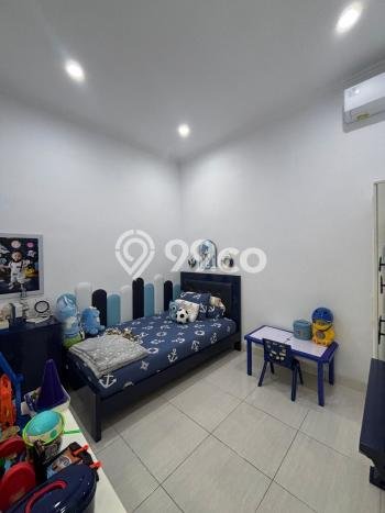 Rumah Berkelas 4 KT 3 KM di Kompleks Cluster BSD, Tangerang Rumah Berkelas 4 KT 3 KM di Kompleks Cluster BSD, Tangerang
