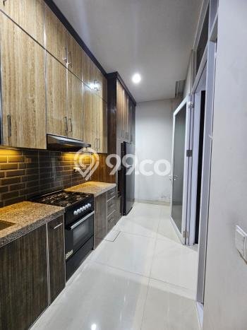 Hunian Eksklusif Dijual LT 144m2 di BSD, Tangerang Selatan Hunian Eksklusif Dijual LT 144m2 di BSD, Tangerang Selatan