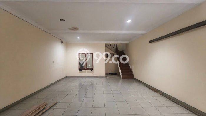 Hot Offer Hunian Mewah Ideal dan Luas di Tebet, Jakarta Selatan Hot Offer Hunian Mewah Ideal dan Luas di Tebet, Jakarta Selatan