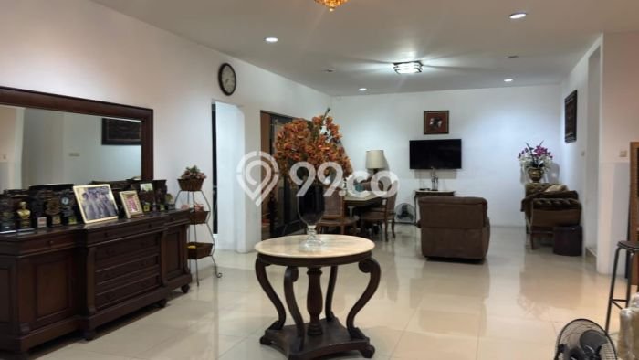 For Sale Rumah Mewah Exclusive di Mampang Prapatan, Jakarta Selatan For Sale Rumah Mewah Exclusive di Mampang Prapatan, Jakarta Selatan