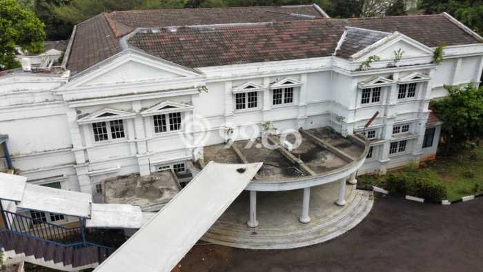 Dijual Tanah Lokasi Kemang, Jakarta Selatan Seluas 9915m2 Dijual Tanah Lokasi Kemang, Jakarta Selatan Seluas 9915m2