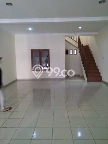 Hot Offer Hunian Mewah Ideal dan Luas di Tebet, Jakarta Selatan Hot Offer Hunian Mewah Ideal dan Luas di Tebet, Jakarta Selatan
