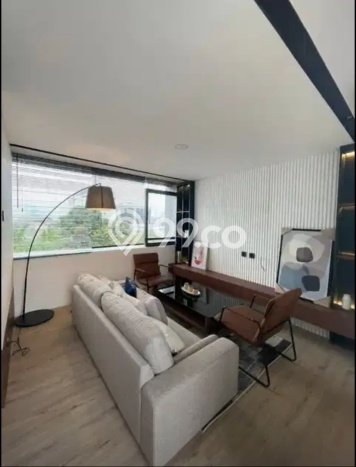 Rumah Elit Modern Tanpa Renovasi di Mampang Jakarta Selatan Rumah Elit Modern Tanpa Renovasi di Mampang Jakarta Selatan