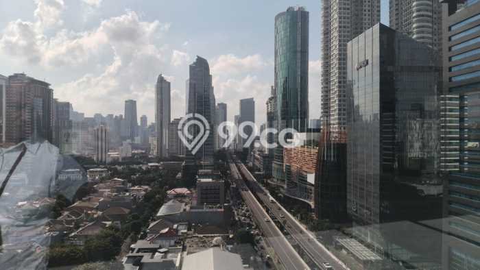 Disewakan Komersial di Pusat Kota Jakarta Selatan Ramai Strategis Disewakan Komersial di Pusat Kota Jakarta Selatan Ramai Strategis