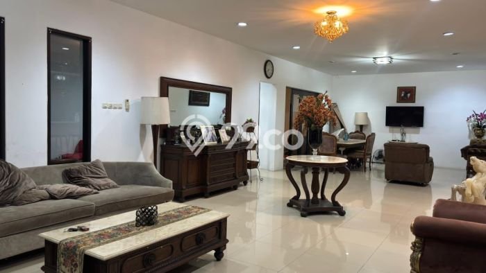 For Sale Rumah Mewah Exclusive di Mampang Prapatan, Jakarta Selatan For Sale Rumah Mewah Exclusive di Mampang Prapatan, Jakarta Selatan