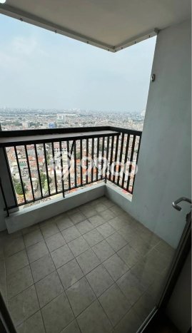 Rumah Luas Asri 1 KT Siap Pakai di Kuningan Jakarta Selatan Rumah Luas Asri 1 KT Siap Pakai di Kuningan Jakarta Selatan