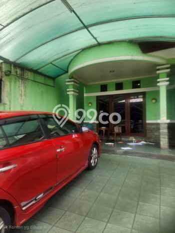 Hunian Mewah LB 300m2 Siap Pakai Desain Elegan di Galaxy, Bekasi Hunian Mewah LB 300m2 Siap Pakai Desain Elegan di Galaxy, Bekasi