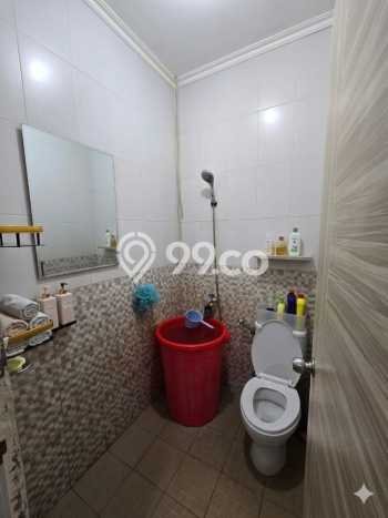 Rumah Strategis Modern Lb 60m2 di Limo, Depok Rumah Strategis Modern Lb 60m2 di Limo, Depok