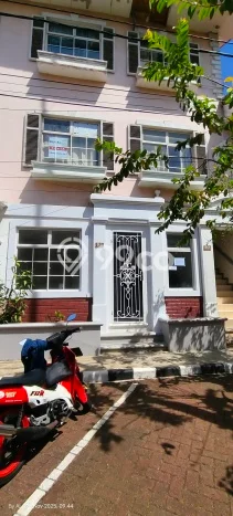 Jarang Ada! Rumah Sewa 2 Kamar Bagus Siap Huni Lippo Karawaci Jarang Ada! Rumah Sewa 2 Kamar Bagus Siap Huni Lippo Karawaci