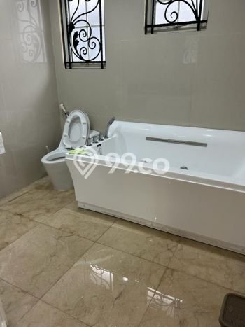 PALING DICARI! Rumah Disewakan dengan Harga Terjangkau di Tangerang PALING DICARI! Rumah Disewakan dengan Harga Terjangkau di Tangerang
