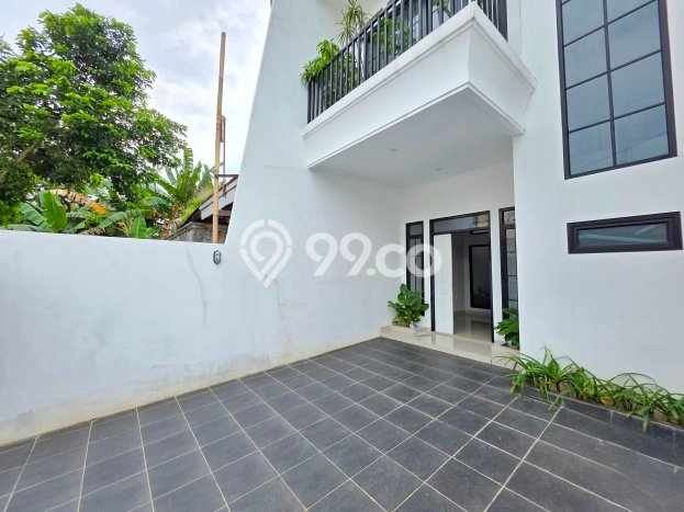 Dijual Cepat Rumah Bagus Siap Huni LB 135m2 di Cinere, Depok Dijual Cepat Rumah Bagus Siap Huni LB 135m2 di Cinere, Depok