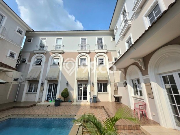 Rumah Kost untuk Dijual di Pagedangan dengan 4 KT, 2 KM, Luas 99m2 Rumah Kost untuk Dijual di Pagedangan dengan 4 KT, 2 KM, Luas 99m2