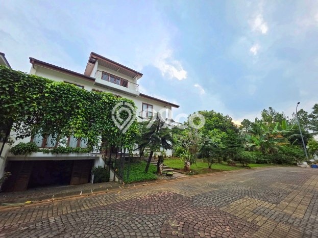 Dijual Hunian Mewah dengan Fasilitas Sekitar Komplit di BSD, Tangerang Selatan Dijual Hunian Mewah dengan Fasilitas Sekitar Komplit di BSD, Tangerang Selatan