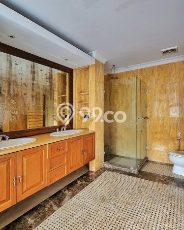 Hunian Elit LB 800m2 Siap Huni Desain Elegan di Pondok Indah, Jakarta Selatan Hunian Elit LB 800m2 Siap Huni Desain Elegan di Pondok Indah, Jakarta Selatan