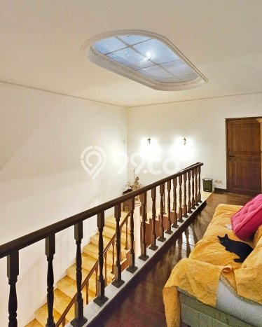 For Sale! Luxury House LT 240m2 Desain Modern di Pondok Indah For Sale! Luxury House LT 240m2 Desain Modern di Pondok Indah