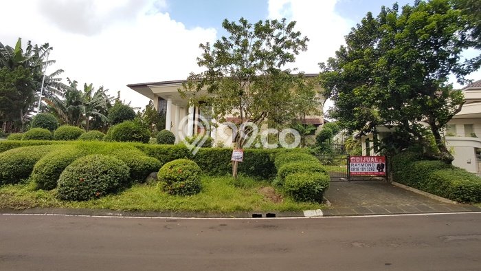 Ready to Use! Premium House LT 1400m2 Desain Elegan di Pondok Indah Ready to Use! Premium House LT 1400m2 Desain Elegan di Pondok Indah