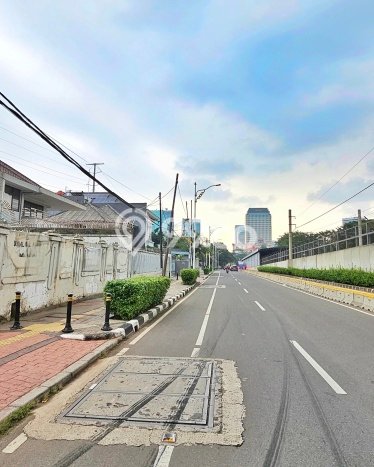 Tanah di Kebayoran Baru, Jakarta Selatan Luas 605m2 Dijual Segera Tanah di Kebayoran Baru, Jakarta Selatan Luas 605m2 Dijual Segera